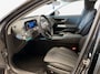 Mercedes-Benz E-klasse 300e AVANTGARDE ** LED, DISTR, SPIEGEL, DODE HOEK, KEYLESS, AMBIENTE ** 1e EIG - € 21.000,= onder NP - UNFALLFREI ** ** INFORMEER OOK NAAR ONZE AANTREKKELIJKE FINANCIAL-LEASE TARIEVEN **
