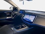Mercedes-Benz E-klasse 300e AVANTGARDE ** LED, DISTR, SPIEGEL, DODE HOEK, KEYLESS, AMBIENTE ** 1e EIG - € 21.000,= onder NP - UNFALLFREI ** ** INFORMEER OOK NAAR ONZE AANTREKKELIJKE FINANCIAL-LEASE TARIEVEN **