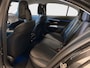 Mercedes-Benz E-klasse 300e AVANTGARDE ** LED, DISTR, SPIEGEL, DODE HOEK, KEYLESS, AMBIENTE ** 1e EIG - € 21.000,= onder NP - UNFALLFREI ** ** INFORMEER OOK NAAR ONZE AANTREKKELIJKE FINANCIAL-LEASE TARIEVEN **