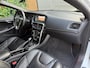 Volvo V40 2.0 T4 Business Sport|LEDER|R-DESIGN|PANO|1E EIGN.