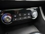 MG ZS EV Luxury 45 kWh | Lederen bekleding | Panoramadak | Navigatie | Apple carplay