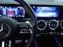 Mercedes-Benz GLA 250 e AMG Plug-In Hybride | Trekhaak | AMG Line Advanced Plus | Night Pakket | Dodehoek Assist | 11kW Laden | Stuur en Stoelverwarming. Inclusief 24 maanden MB Certified garantie voor Europa.