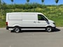 Volkswagen Crafter Bedrijfswagens Trendline L3 Bestelwagen (2) GP 2.0 TDI EU6 103 k Vloer- en wandbetimmering, trekhaak L3H2 Trendline
