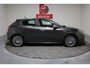 Alfa Romeo Giulietta 1.4 T Distinctive, 18 inch, Cruise, Climate, Half leder, Navigatiesysteem 6 bak, Volledig onderhouden, Regen en Lichtsensor