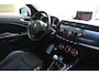 Alfa Romeo Giulietta 1.4 T Distinctive, 18 inch, Cruise, Climate, Half leder, Navigatiesysteem 6 bak, Volledig onderhouden, Regen en Lichtsensor