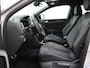 Volkswagen T-Roc 1.5 TSI R-Line | WORDT VERWACHT | | Apple CarPlay | Camera | Stoelverwarming | ACC | IQ Light | 18" | Electr Achterklep |