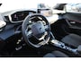 Peugeot 2008 1.2 Hybrid 136 GT | Automaat | Navigatie | Camera | Panorama/schuifdak | Mild Hybrid | Nieuw model |