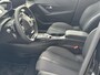 Peugeot 208 1.2 Hybrid 136PK e-DCS6 Automaat GT Navigatie | Camera | Apple CarPlay, Android Auto | Peugeot i-Cockpit met 3D | 17'' Lichtmetalen velgen