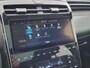 Hyundai Tucson 1.6 T-GDI PHEV Premium Sky 4WD Automaat / Dealer onderhouden / Afneembare trekhaak (1.350 kg) / Panoramadak / 360° camera / Krell Audio / Stuur,- achterbank,- en voorstoelverwarming / Geventileerde voorstoelen / Android Auto / Apple Carplay