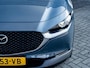 Mazda CX-30 2.0 e-SkyActiv-G M Hybrid Homura | 1e Eigenaar | Trekhaak | Origineel NL | Stoelverwarming | Camera | Head-Up Display | Metallic Lak | Climate Control | Adaptieve Cruise Control | Lichtmetalen Velgen | Parkeersensoren |