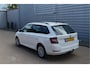 Skoda Fabia Combi 1.0 TSI Ambition O.a: Navi, Cruise, Carply, Trekhaak, All-Season banden, Pdc, Etc...   Rijklaar! All-in prijs!