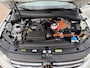 Volkswagen Tiguan 1.4 TSI eHybrid R-LINE Panodak 94% SOH Head-Up Keyless