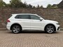 Volkswagen Tiguan 1.4 TSI eHybrid R-LINE Panodak Head-Up Keyless