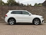 Volkswagen Tiguan 1.4 TSI eHybrid R-LINE Panodak 94% SOH Head-Up Keyless