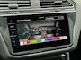 Volkswagen Tiguan 1.4 TSI eHybrid R-LINE Panodak 94% SOH Head-Up Keyless