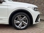 Volkswagen Tiguan 1.4 TSI eHybrid R-LINE Panodak 94% SOH Head-Up Keyless
