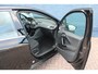Peugeot 208 1.2 PureTech Blue Lease Executive | Navigatie | Apple carplay | Armsteun | All season |