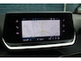 Peugeot 208 1.2 PureTech Style | Navigatie | Camera | Trekhaak | All season | 2.500km | Apple carplay |