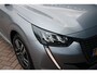 Peugeot 208 1.2 PureTech Style | Navigatie | Camera | Trekhaak | All season | 2.500km | Apple carplay |