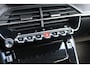 Peugeot 208 1.2 PureTech 100 Allure | Aanhanger assistent | Achterbank in delen neerklapbaar | Achterruitverwarming