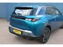 Peugeot 5008 Allure - Hybrid | 18" lichtmetalen velgen 'BASEL' | 360 Vision & Drive Assist pack | 3de rij: neerklapbare zittingen met Easy access naar derde zitrij