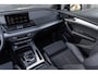 Audi Q5 50 TFSI e S edition Panoramadak Grey & Black