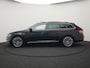 Skoda Superb Combi 1.4 TSI iV Laurin & Klement Plug In Hybrid 218pk Dealer O.H PHEV | Panodak | Crystal LED | Adaptive Cruise | Lederen Sportstoelen Memory & Verwarmd | Canton Audio | 360 Camera | Apple Carplay | Keyless | Stuur Verwarmd | Navigatie |