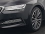 Skoda Superb Combi 1.4 TSI iV Laurin & Klement Plug In Hybrid 218pk Dealer O.H PHEV | Panodak | Crystal LED | Adaptive Cruise | Lederen Sportstoelen Memory & Verwarmd | Canton Audio | 360 Camera | Apple Carplay | Keyless | Stuur Verwarmd | Navigatie |