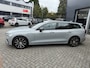 Volvo V60 T6 AWD + Dark | Trekhaak | H&K Audio | Stoel- & stuurverwarming