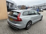 Volvo V60 T6 AWD + Dark | Trekhaak | H&K Audio | Stoel- & stuurverwarming