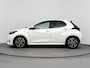 Toyota Yaris 1.5 Hybrid Dynamic Limited | Stoel-/Stuurverwarming | Lichtmetalen Velgen | Apple Carplay/Android Auto | Mistlampen |
