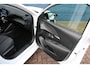 Peugeot 208 5drs Allure PureTech 100pk | Achterbank in delen neerklapbaar | Achterspoiler | Achteruitrijcamera