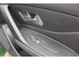 Peugeot 308 1.2 PureTech Allure Pack Business | Achterbank in delen neerklapbaar | Achteruitrijcamera | Apple Carplay/Android Auto|telefoonintegratie premium