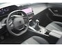 Peugeot 308 1.2 PureTech Allure Pack Business | Achterbank in delen neerklapbaar | Achteruitrijcamera | Apple Carplay/Android Auto|telefoonintegratie premium
