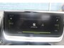 Peugeot 208 1.2 PureTech GT-Line | Achterbank in delen neerklapbaar | Achteruitrijcamera | Airco (automatisch)