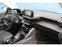Peugeot 208 1.2 PureTech Allure Pack | Achterbank in delen neerklapbaar | Achteruitrijcamera | Airco (automatisch)