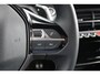 Peugeot 2008 1.2 Hybrid 136 GT | Achterbank in delen neerklapbaar | Achteruitrijcamera | Actieve noodgeval assistent