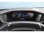 Peugeot 2008 1.2 Hybrid 136 GT | Achterbank in delen neerklapbaar | Achteruitrijcamera | Actieve noodgeval assistent