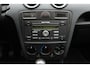 Ford Fusion 1.4-16V Champion, airco, nieuwe distr riem en APK.