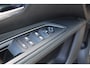 Peugeot 5008 1.2 PureTech Crossway Avantage | 2 stoelen op derde rij | Achterbank in delen neerklapbaar | Airco (automatisch)