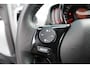 Peugeot 108 1.0 e-VTi Allure | Achterbank in delen neerklapbaar | Achteruitrijcamera | Airco