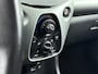 Toyota Aygo 1.0 VVT-i x-play Navi | Parkeercamera | Fietsendragerbeugel | Mistlampen | Airco |