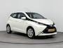 Toyota Aygo 1.0 VVT-i x-play Navi | Parkeercamera | Fietsendragerbeugel | Mistlampen | Airco |