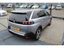 Peugeot 5008 1.2 PureTech Active Pack Business 7 Zitplaatsen/Navigatie/Climate Control/Multifunctioneel Stuur/Bluetooth/Cruise Control/Parkeersensoren/Elektrische achterklep/Privacy glass/Camera/Keyless/Dode hoek waarschuwing buitenspiegels/Digital dash