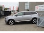 Peugeot 5008 1.2 PureTech Active Pack Business 7 Zitplaatsen/Navigatie/Climate Control/Multifunctioneel Stuur/Bluetooth/Cruise Control/Parkeersensoren/Elektrische achterklep/Privacy glass/Camera/Keyless/Dode hoek waarschuwing buitenspiegels/Digital dash