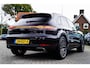 Porsche Macan 2.0 | Sport Chrono | Origineel NL | Panorama | Full option | Lane Assist | Sportstoelen| Luchtvering
