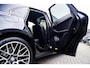 Porsche Macan 2.0 | Sport Chrono | Origineel NL | Panorama | Full option | Lane Assist | Sportstoelen| Luchtvering