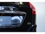 Volvo XC60 T5 Automaat FWD Polar+ | Dealeronderhouden | 2de eigenaar | Lederen bekleding | Panoramadak | Parkeerverwarming | Electrische bedienbare stoelen | Parkeersensoren voor + achter | High performance audio | Parkeercamera | Volvo on Call