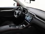 MG ZS MG EV EV Standard Range Luxury 50 kWh | Navi | Leder | Panoramadak | 360 Camera | Led Koplampen | Apple CarPlay | 19 inch Velgen | Geblindeerde achterruiten | Black Pack