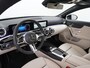 Mercedes-Benz CLA 200 Luxury Line | Panorama - Schuifdak | Trekhaak Wegklapbaar | Alarmsysteem | 360° Camera | Multibeam Led | Burmester Surround Sound